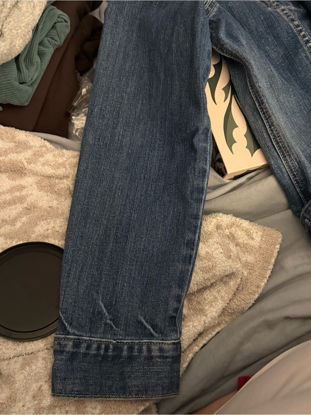 Gap Classic Blue Denim Jacket - Picture 5 of 5